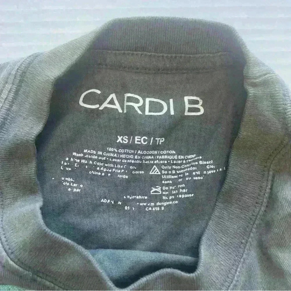 Cardi B distressed grey t shirt size xs - Picture 3 of 4